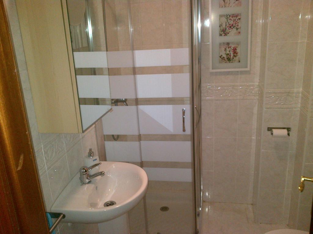 Triana Pureza Apartment Sevilla Bagian luar foto